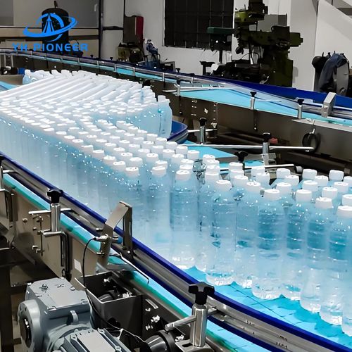 Latest company news about Semplifica la tua linea di produzione con il sistema automatico di trasporto delle bottiglie