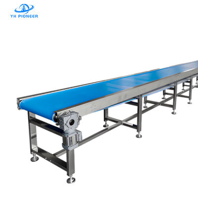 Buon prezzo Sistema di trasporto di sacchetti personalizzabile per l'industria alimentare con velocità della cinghia di 20 m/min e larghezza di trasporto di 750 mm in linea